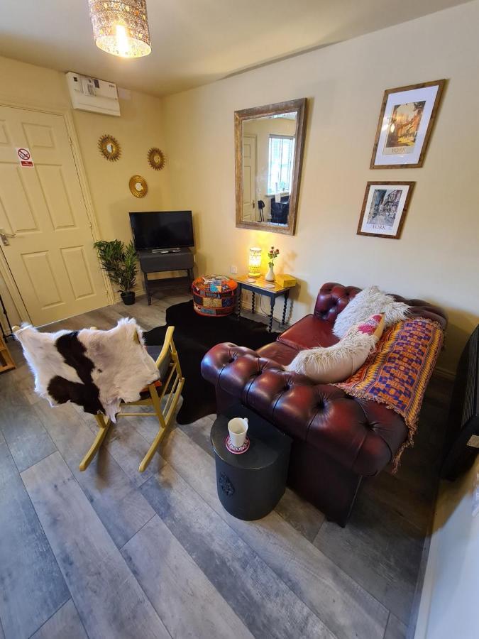 The Shambles By Spires Accommodation A Boho Styled Place To Stay Just 3 Miles From Birches Valley Visitors Centre Cannock Chase Рагли Экстерьер фото